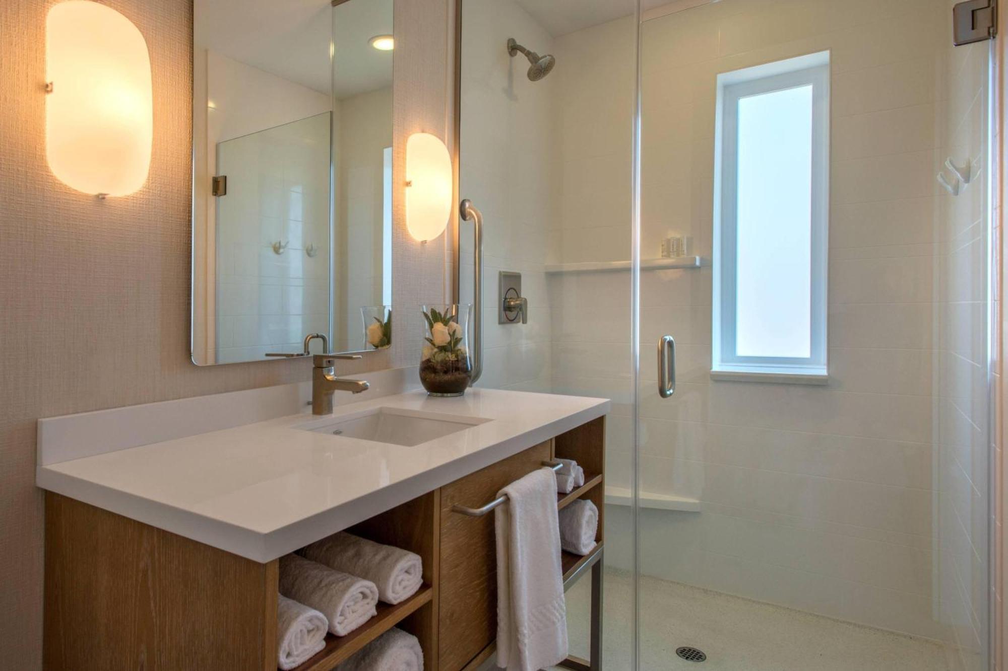 Springhill Suites By Marriott Oceanside Beach ภายนอก รูปภาพ